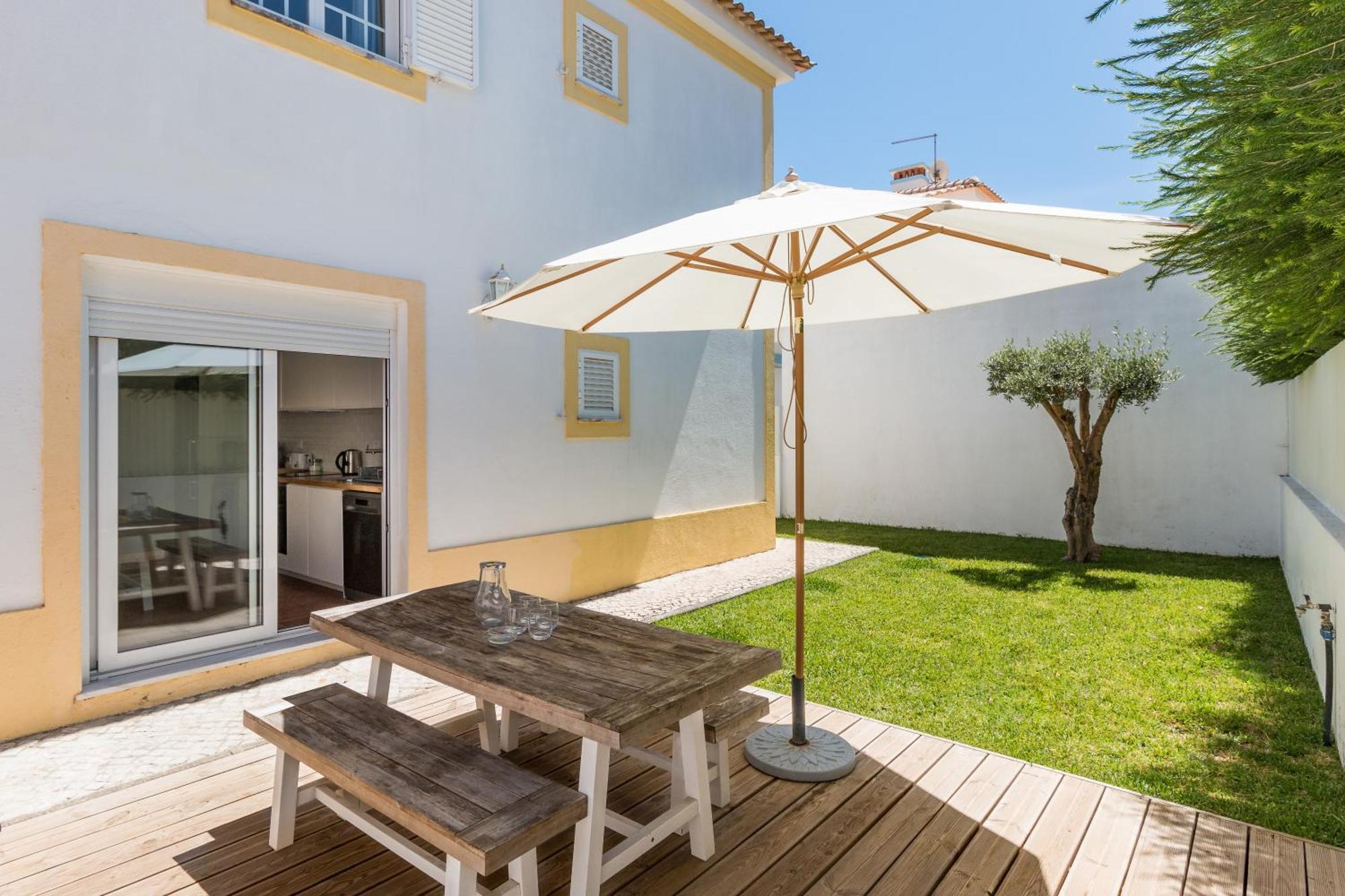 Yellow House Aldeia do Meco Exterior photo